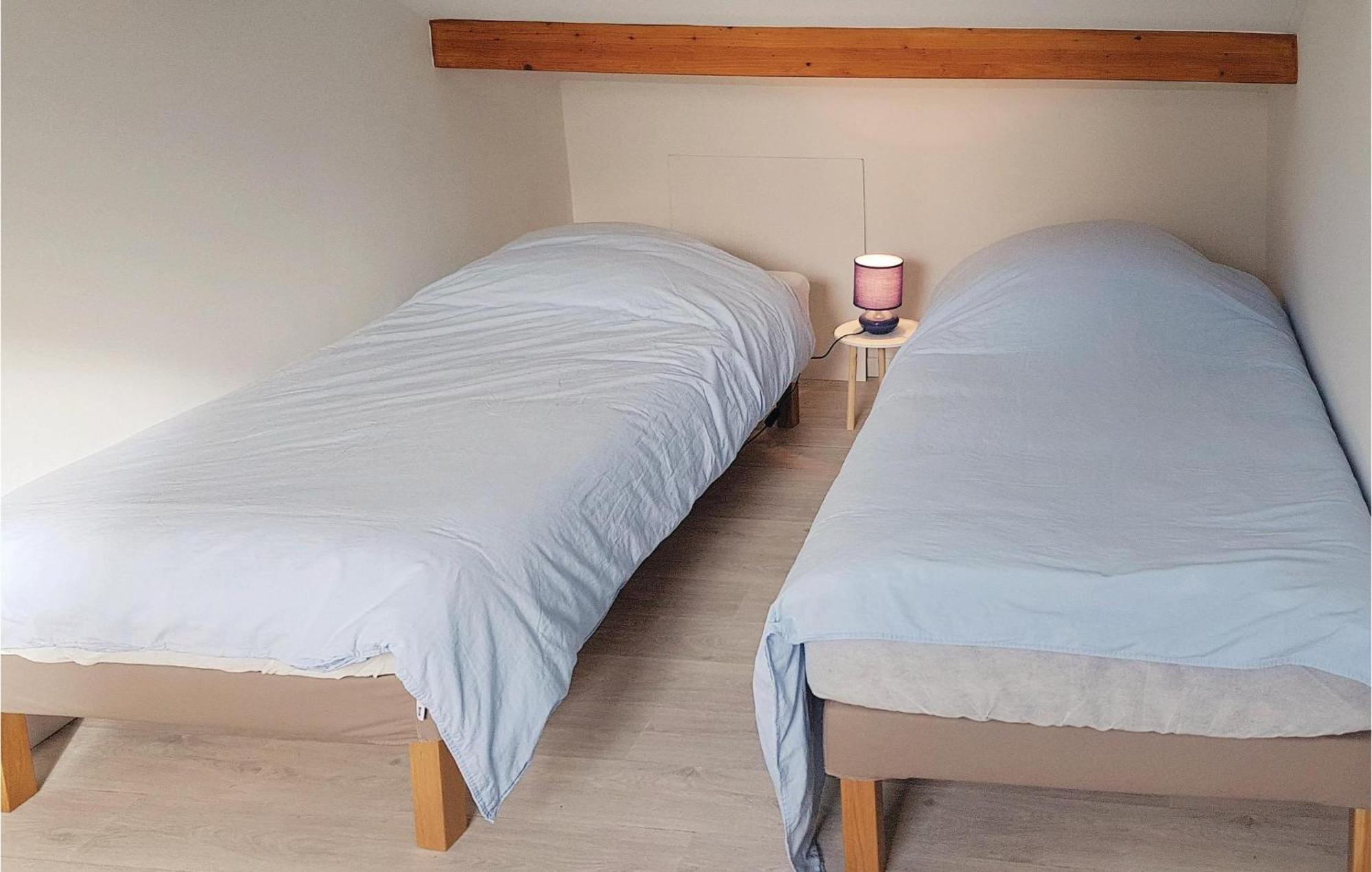 Beautiful Home In Erdeven With Kitchenette Eksteriør billede